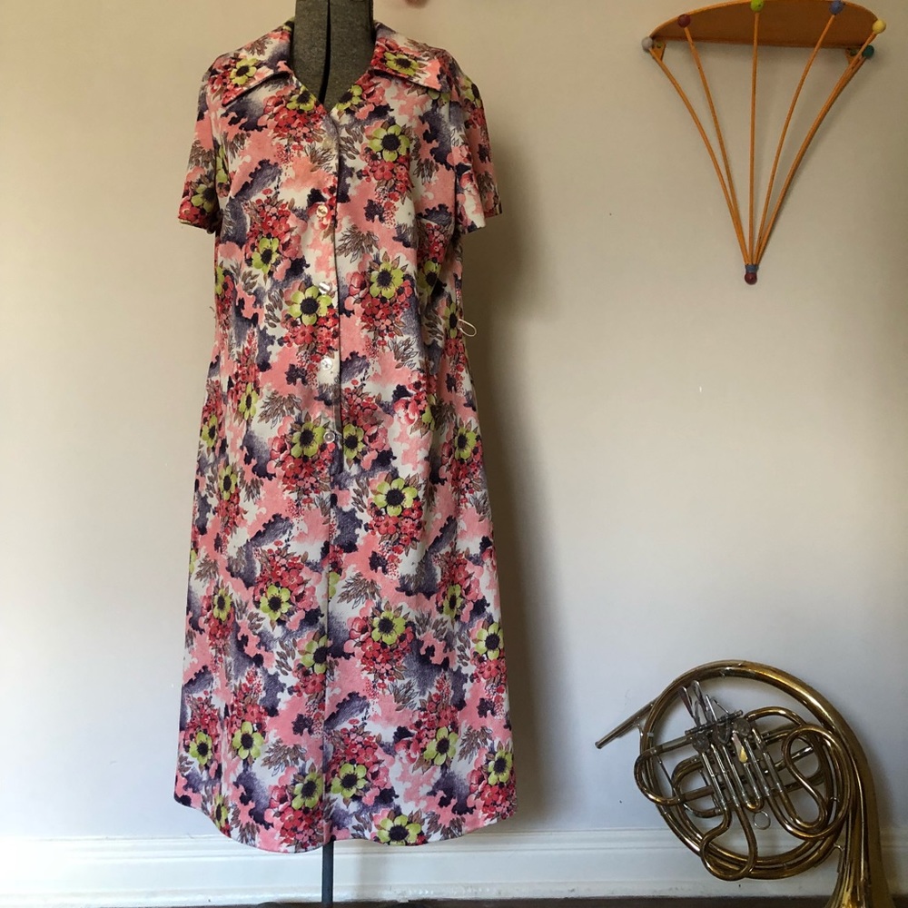 Vintage 1960s Shift Dress